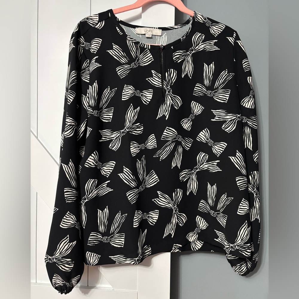 LOFT Black and White Bow Pattern Blouse